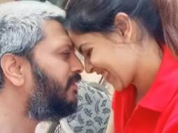 Madhuri Dixit reacts to Riteish Deshmukh and Genelia D’Souza romance-filled ‘Saajan’ video amid quarantine Madhuri Dixit reacts to Riteish Deshmukh and Genelia D'Souza romance-filled 'Saajan' Tik Tok video amid quarantine