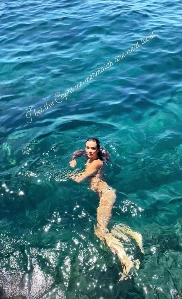 Amy Jackson sizzles in animal print bikini on a sunny day