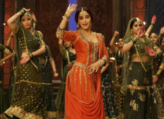 The Saroj Khan-Madhuri Dixit magic: When they shot a sequence from Tabaah Ho Gaye from Kalank in one take The Saroj Khan-Madhuri Dixit magic: When they shot a sequence from Tabaah Ho Gaye from Kalank in one take