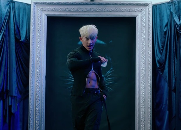 Wonho makes his return with sensuous ‘Open Mind’ music
