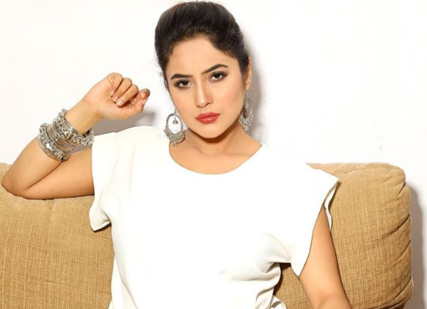 While the internet is going crazy over ‘Rasode Main Kaun Tha’, Shehnaaz Gill’s reaction to it might surprise you