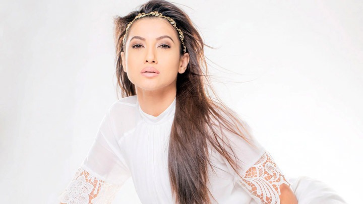 Gauahar Khan: “Salman Khan is the BIGGEST SUPERSTAR but he doesn’t forget…”| Bigg Boss 14