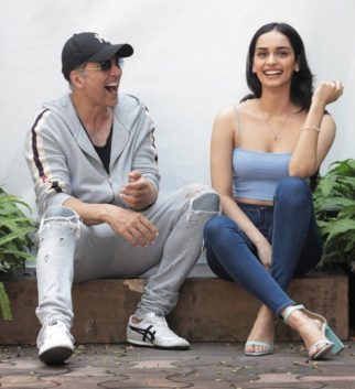 “I was excited to be on sets with Akshay Kumar sir because I have learnt so much from him” – says Manushi Chhillar on making debut with YRF’s Prithviraj "I was excited to be on sets with Akshay Kumar sir because I have learnt so much from him" - says Manushi Chhillar on making debut with YRF’s Prithviraj