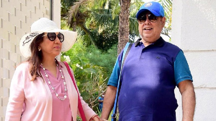 David Dhawan with family leaving from Alibaug David Dhawan with family leaving from Alibaug