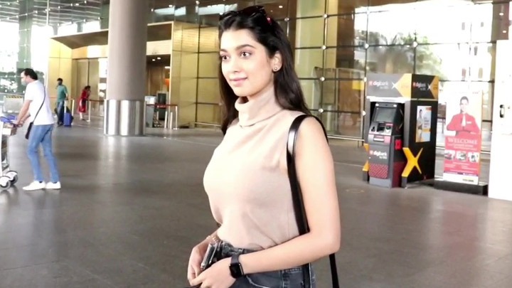 Digangana Suryavanshi spotted at Airport Digangana Suryavanshi spotted at Airport