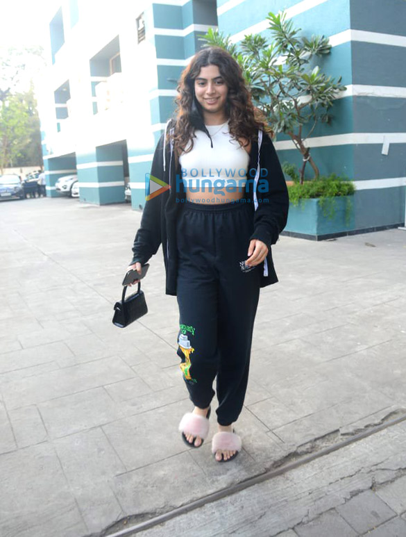 Photos: Khushi Kapoor snapped at Sanjay Kapoor’s house in Juhu