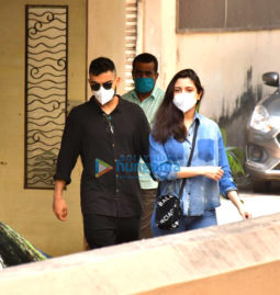 Photos: Virat Kohli & Anushka Sharma spotted at a clinic in Khar
