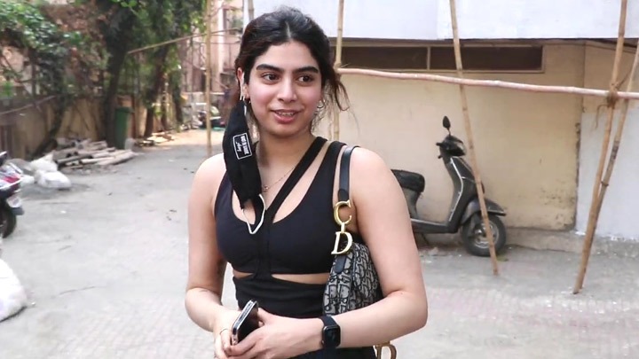 Khushi Kapoor spotted at pilates in Bandra Khushi Kapoor spotted at pilates in Bandra