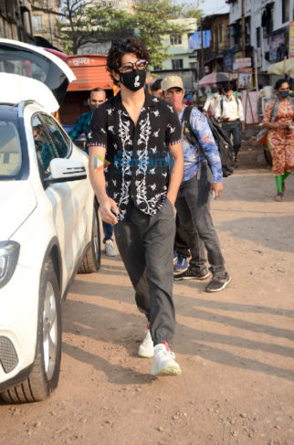 Photos: Ishaan Khatter spotted at Versova Jetty