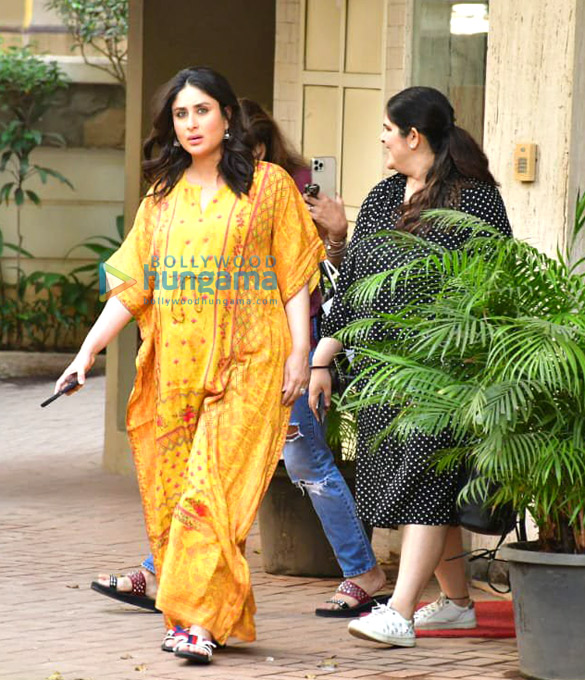 Photos: Kareena Kapoor Khan spotted in Bandra