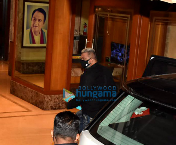 Photos: Sanjay Dutt snapped in Bandra