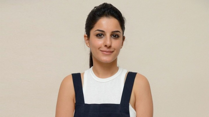 Isha Talwar: “Munna Bhaiya, aap sach mein AMAR hain kya? | Rapid Fire | Pankaj Tripathi