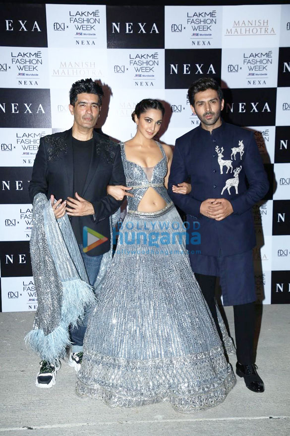 Photos: Kiara Advani and Kartik Aaryan walk the ramp for Manish Malhotra at Lakme Fashion Week 2021