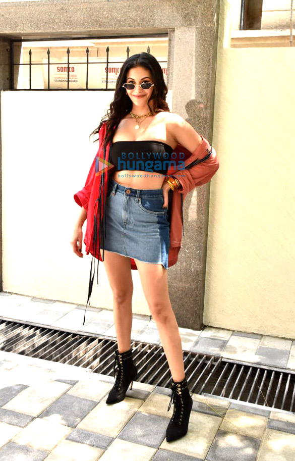 Photos: Amyra Dastur and Kunal Kapoor snapped during Koi Jaane Na promotions Photos: Amyra Dastur snapped during Koi Jaane Na promotions