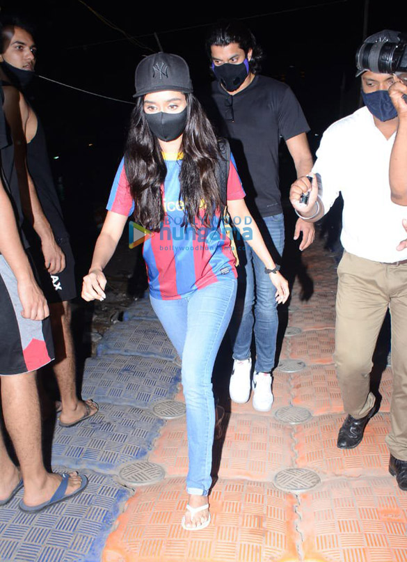 Photos: Shraddha Kapoor snapped at Versova jetty