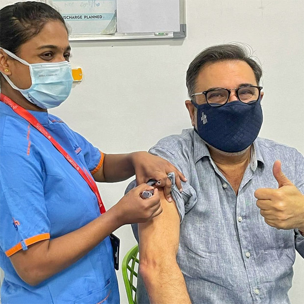 After Madhuri Dixit, Boman Irani receives second dose of Covid-19 vaccination; encourages everyone to take vaccine thumbnail