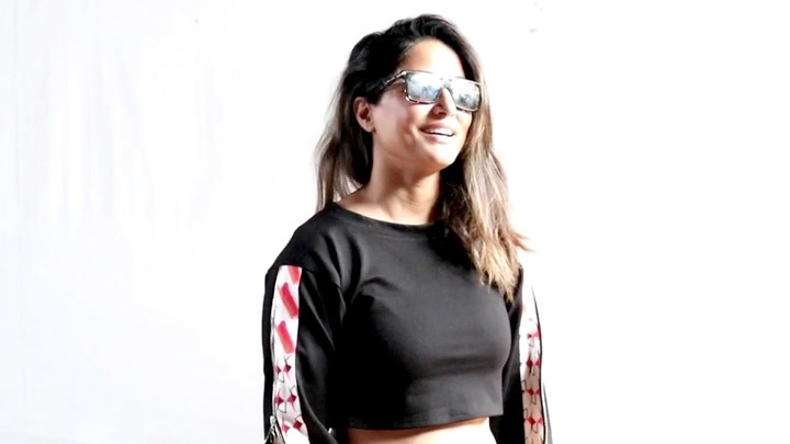 Spotted – Jackky Bhagnani, Hina Khan, Nikki Tamboli & Divinaa Thackur at Airport Spotted - Jackky Bhagnani, Hina Khan, Nikki Tamboli & Divinaa Thackur at Airport