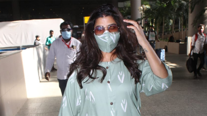Spotted – Nimrat Kaur and Ratan Pratap at Airport Spotted - Nimrat Kaur and Ratan Pratap at Airport