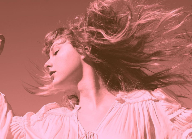 टेलर स्विफ्ट 'मि।  'फियरलेस' एल्बम के आगे पूरी तरह से ठीक 'गीत फिर से जारी