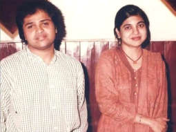 Himesh Reshammiya’s picture from his younger days featuring Alka Yagnik goes viral on the internet Himesh Reshammiya's picture from his younger days featuring Alka Yagnik goes viral on the internet