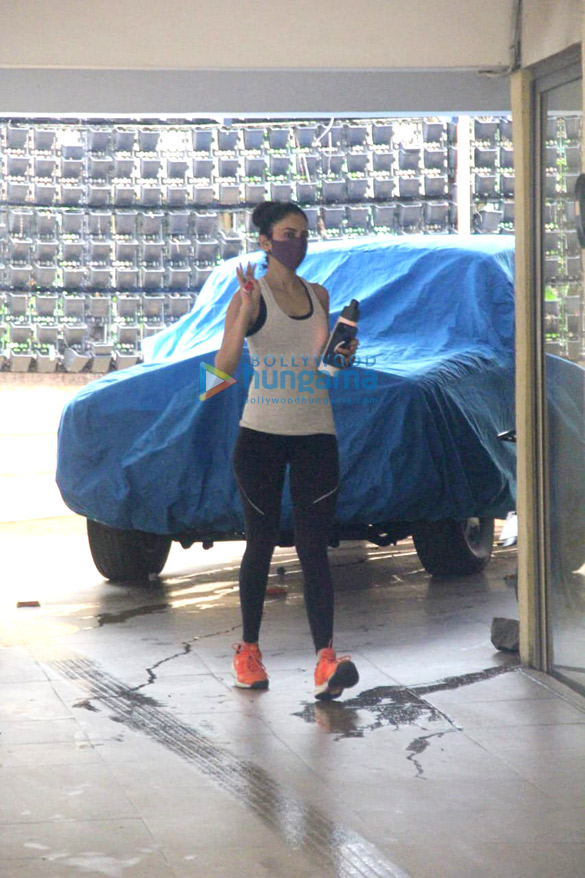 Photos: Rakul Preet Singh spotted in Bandra