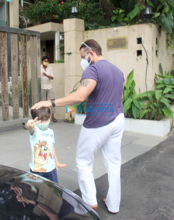 Photos: Saif Ali Khan, Inaaya Naumi Kemmu and Taimur Ali Khan snapped in the city
