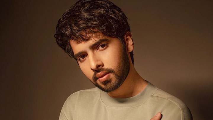Armaan Malik: “My Dad is my BEST FRIEND where I can say stuff to him & get my…”| Barsaat | Dabboo Armaan Malik My Dad is my BEST FRIEND where I can say stuff to him & get my... Barsaat Dabboo