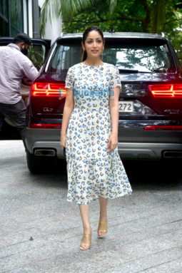 Photos: Yami Gautam Dhar snapped at the Maddock Films office