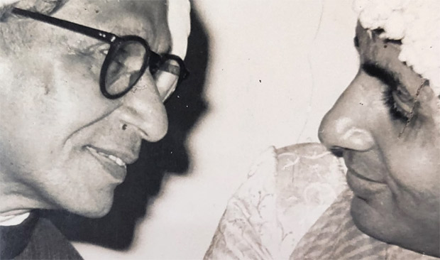 Amitabh Bachchan shares unseen picture with his father Harivansh Rai Bachchan on latter’s birth anniversary