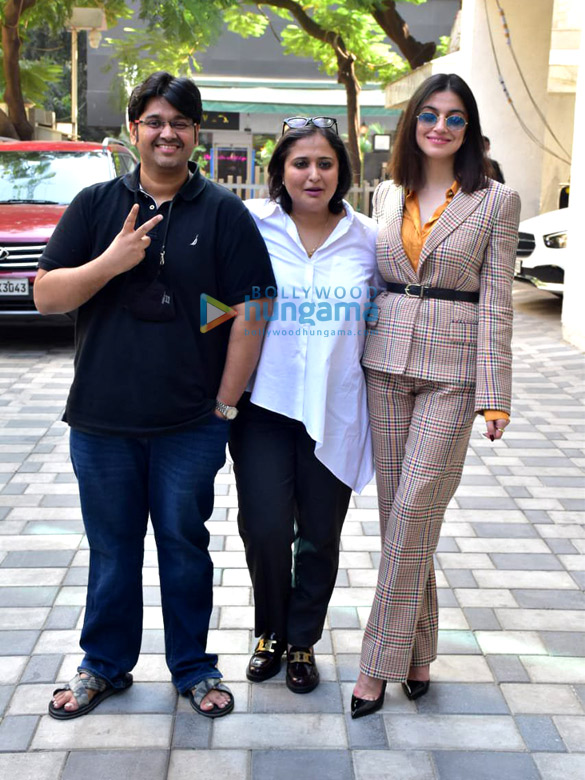 Photos: Divya Khosla Kumar, Milap Zaveri snapped during Satyameva Jayate 2 promotions Photos: Divya Khosla Kumar, Milap Zaveri snapped during Satyameva Jayate 2 promotions