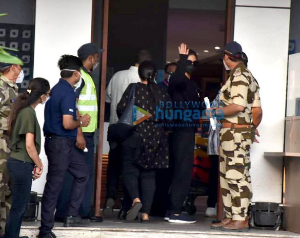 Photos: Katrina Kaif spotted at Kalina airport