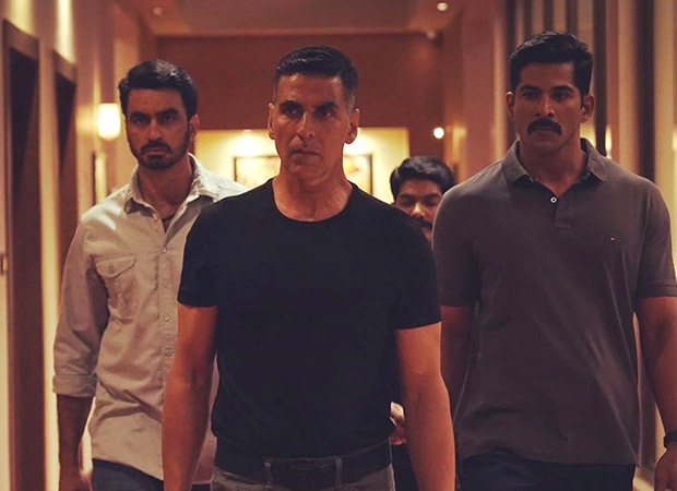 Read more about the article Sooryavanshi Overseas Box Office Day 1: Akshay Kumar starrer collects approx. 97,061 USD [Rs. 71.01 lakhs] at the Australia box office :Bollywood Box Office