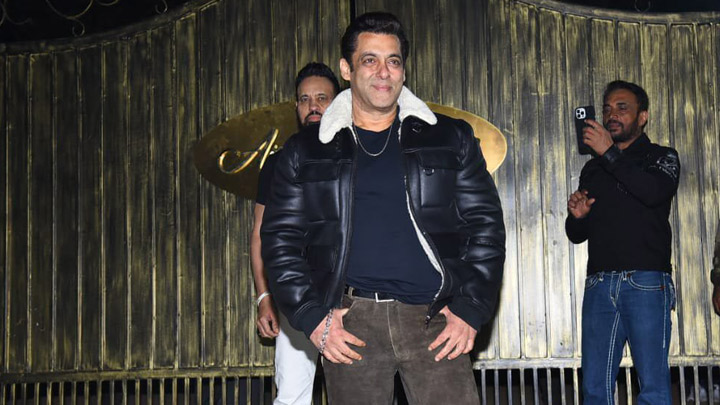 Spotted: Salman Khan celebrating his birthday at his Panvel farmhouse