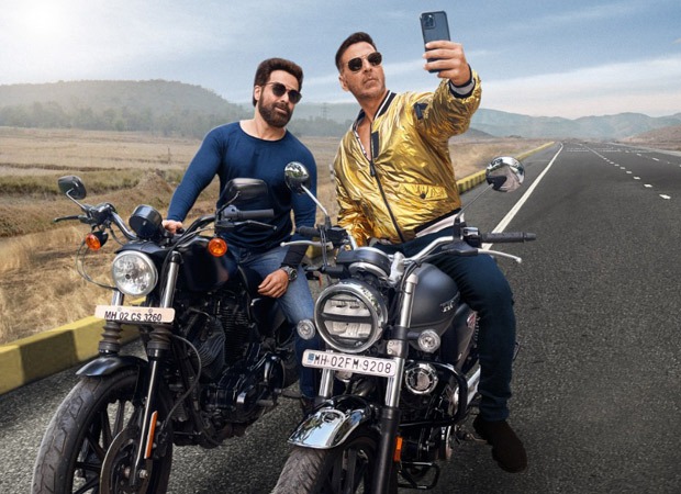 Akshay Kumar – Emraan Hashmi record 53-second teaser to announce remake of Driving License titled Selfiee