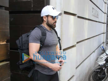 Photos: Emraan Hashmi spotted outside a gym in Bandra