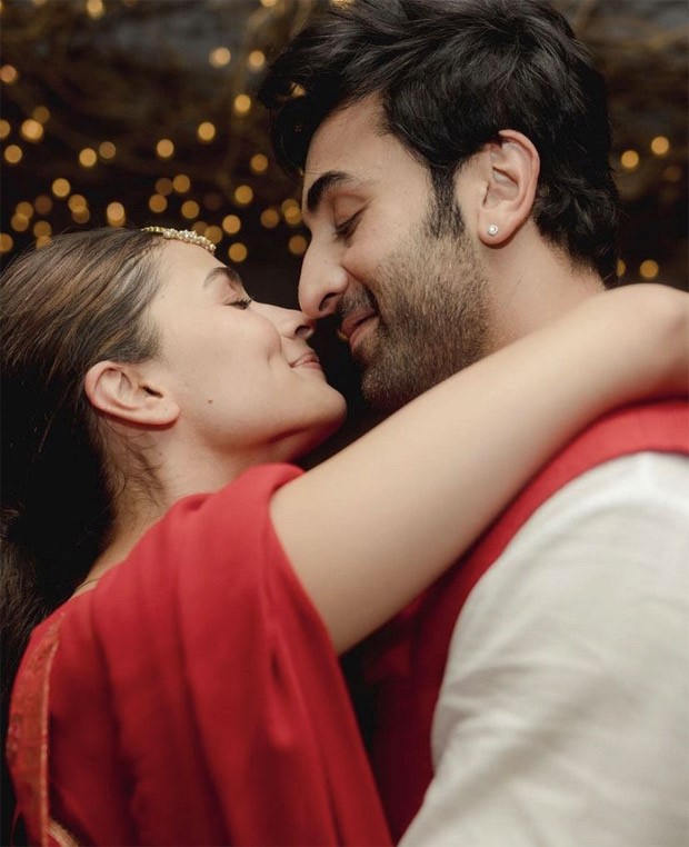 Alia Bhatt shares romantic pictures with Ranbir Kapoor as they complete one month of marriage