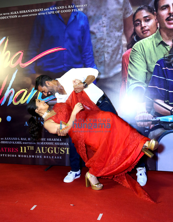 Photos: Akshay Kumar, Bhumi Pednekar and Raksha Bandhan team snapped at trailer launch at Delite Cinema in Delhi Photos: Akshay Kumar, Bhumi Pednekar and Raksha Bandhan team snapped at trailer launch at Delite Cinema in Delhi