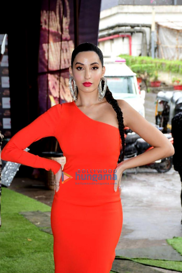 Photos: Nora Fatehi and Jasmin Bhasin snapped on the sets of Dance Deewane Juniors