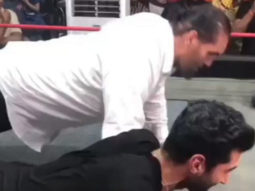 Push-ups ki jungg: Aditya Roy Kapur Vs the great Khali at CWE wrestling academy, Jalandhar Part 1