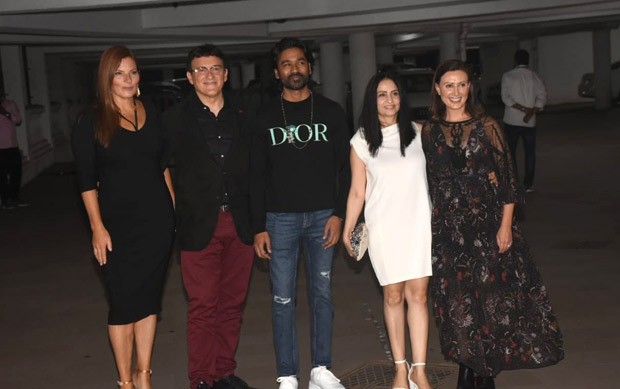 Farhan Akhtar and Ritesh Sidhwani host a party for Russo Brothers and Dhanush for The Gray Man release; Arjun Kapoor, Sara Ali Khan, Shahid Kapoor, Ananya Panday and more attend : Bollywood News – Bollywood Hungama