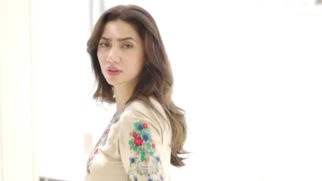 Mahira Khan looks stunning in white salwar