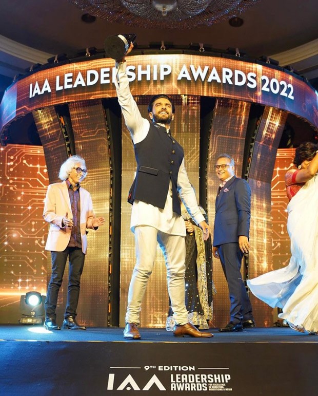 Ranveer Singh nails ethnic look as he arrives in white kurta & nehru jacket at an event