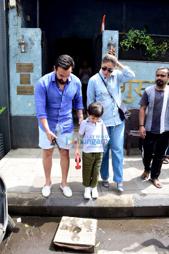 Photos: Kareena Kapoor Khan, Saif Ali Khan and Taimur Ali Khan spotted in Bandra Photos: Kareena Kapoor Khan, Saif Ali Khan and Taimur Ali Khan spotted in Bandra