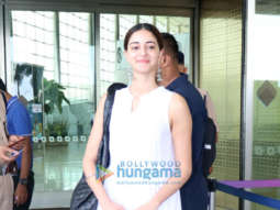 Photos: Urvashi Rautela, Ananya Panday, Sophie Choudry and others snapped at the airport