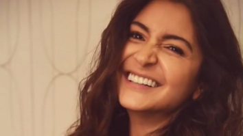 Anushka Sharma being cute for straight 30 seconds