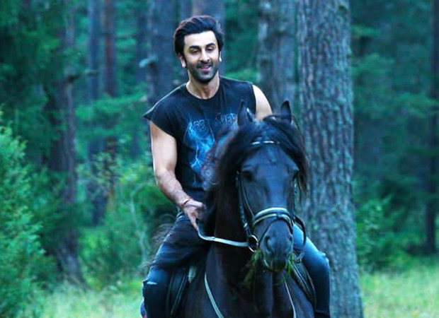 Brahmastra Advance Booking Report: Sells 7,750 tickets for IMAX 3D screens; likely to have 80 percent occupancy on Day 1 at the box office :Bollywood Box Office - Vimarsana News