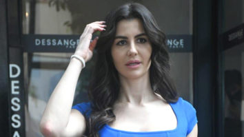 Giorgia Andriani looks flawless in blue outfit