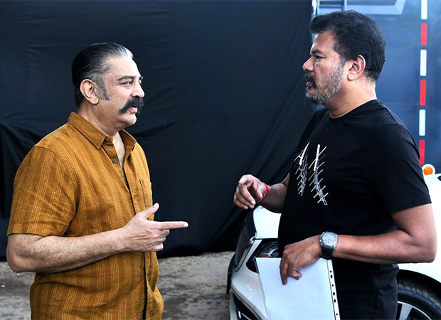 Kamal Haasan meets filmmaker Shankar to resume shoot for Indian 2; watch : Bollywood News - Vimarsana News