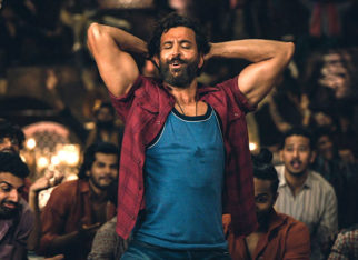 Vikram Vedha Overseas Box Office: Hrithik Roshan starrer collects USD 1 million in overseas on Day 1 Vikram Vedha Overseas Box Office: Hrithik Roshan starrer collects USD 1 million in overseas on Day 1